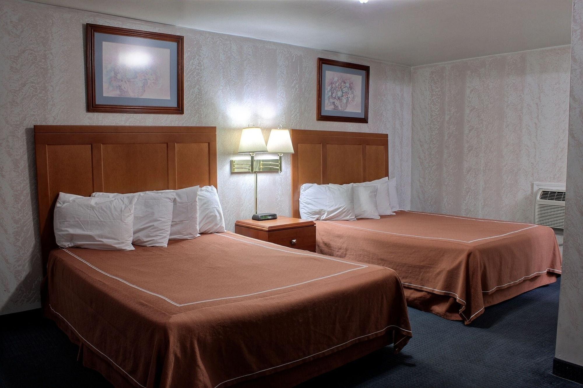Castle Inn & Suites ナイアガラフォールズ エクステリア 写真