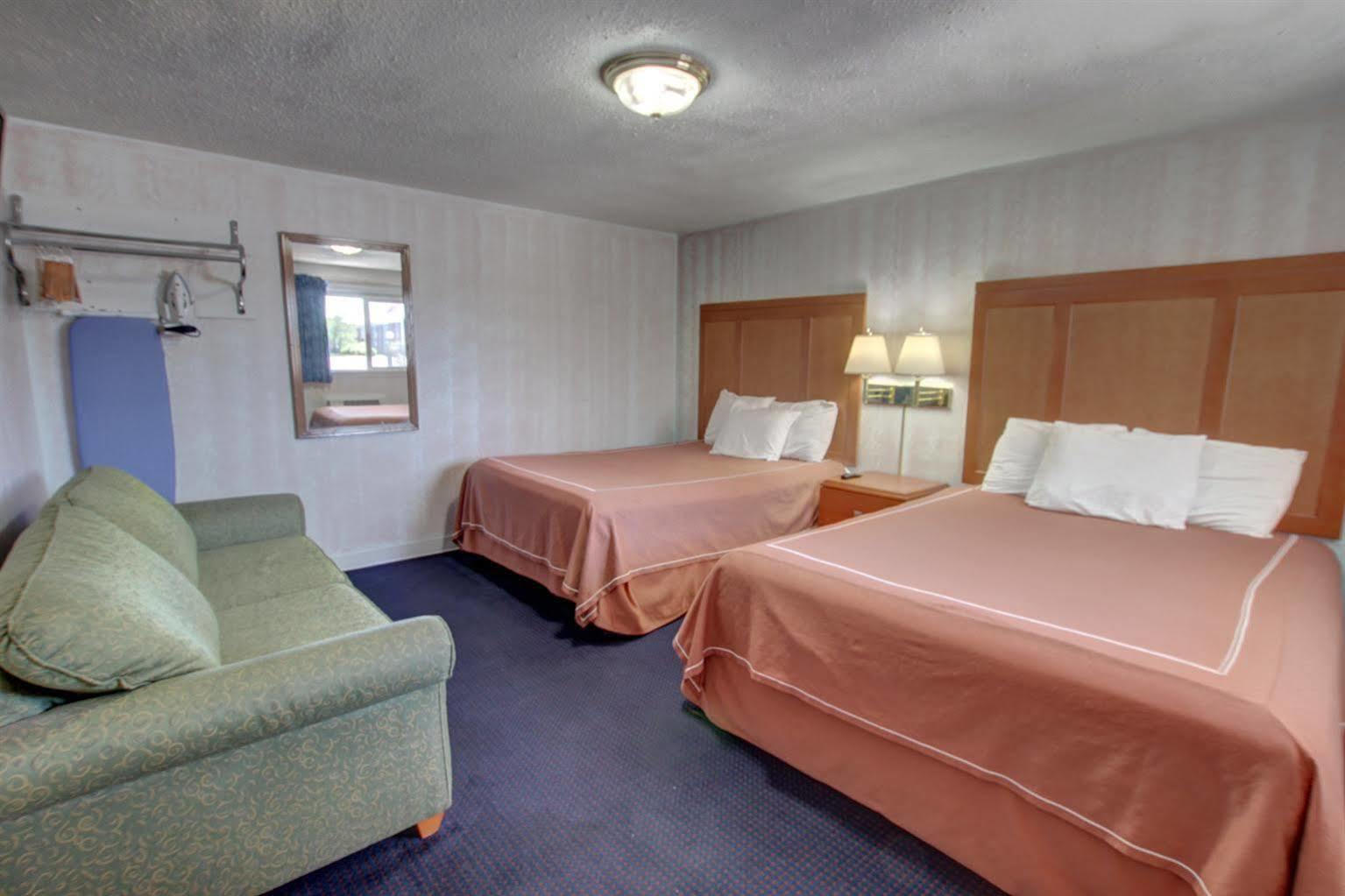 Castle Inn & Suites ナイアガラフォールズ エクステリア 写真